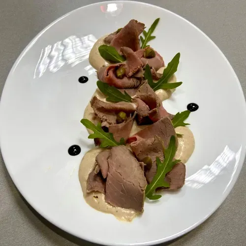 Vitello tonnato + focaccia