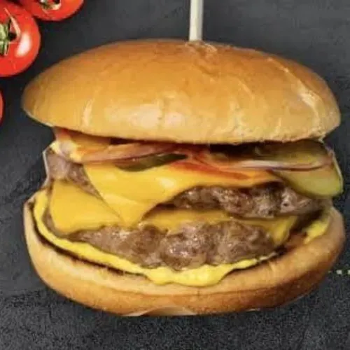 DOUBLE CHEESEBURGER    365g