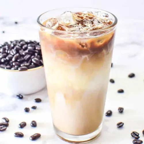 Iced Latte +sirop la alegere