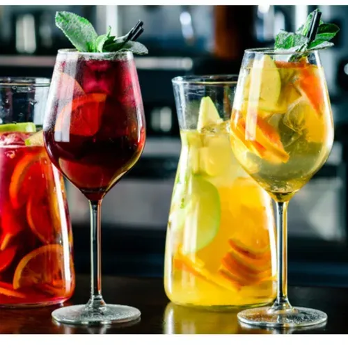 Sangria red/white/rose (alco)